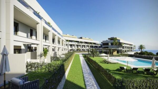 Ferienwohnung / Wohnung / Duplex-Penthouse  /  C-Alberto- Urb Playa Cancelada / Estepona  / Costa del Sol