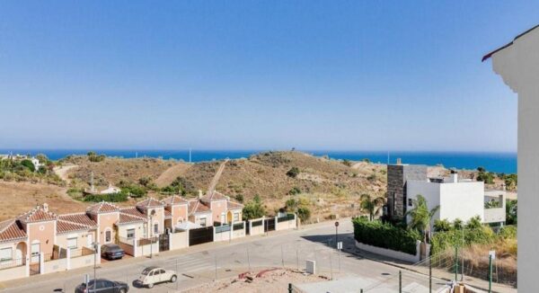 Haus / Ferienhaus / Reihenhaus / Ferienwohnung /  Wohnung / Spanien Costa del Sol / Almayate / Torre del mar – Bild 2