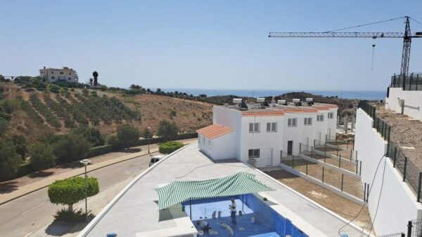 Haus / Ferienhaus / Reihenhaus / Ferienwohnung /  Wohnung / Spanien Costa del Sol / Almayate / Torre del mar – Bild 4