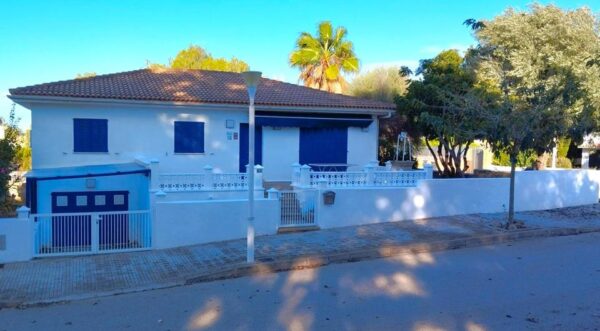 Haus / Ferienhaus / Chalet / Mallorca / Santa Margalida  500 Meter vom Meer