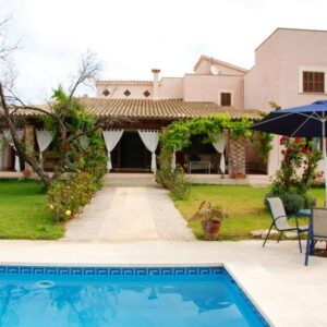 Villa / Haus / Traumhafte Finca auf Mallorca mit Ferienlizenz am Golfplatz