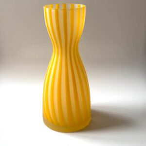 Vase Glasvase Streifen matt gelb vintage Italy